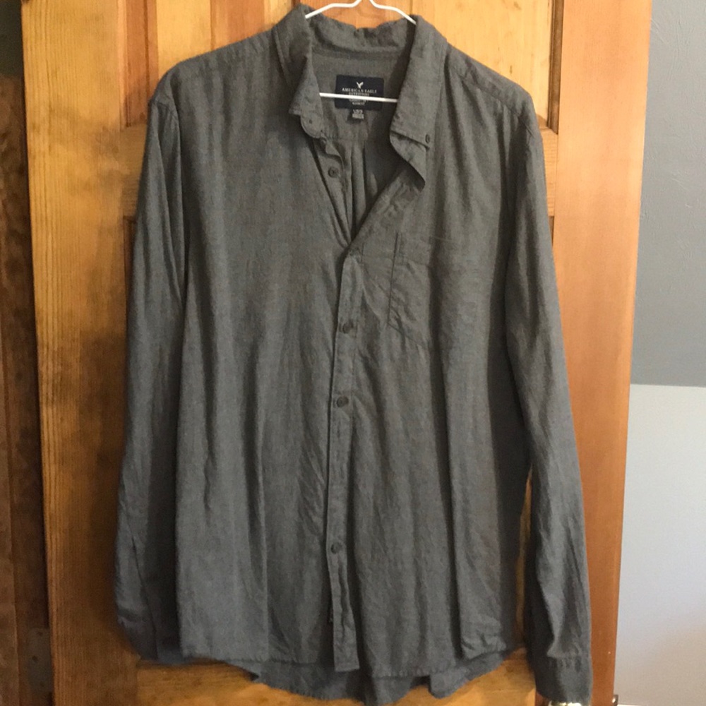 American Eagle Outfitters Button Down Shirt